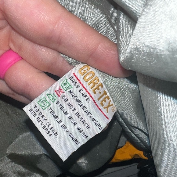 Vintage L.L. Bean Stowaway Parka - Picture 10 of 14